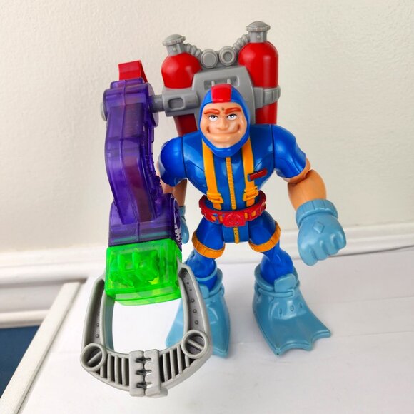 Fisher-Price 1998 Rescue Heroes Gil Gripper Scuba Diver Action Figure - Picture 1 of 6